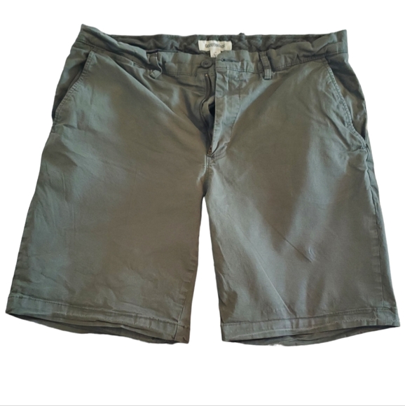 Goodthreads shorts 34W 9" Inseam - Picture 2 of 5